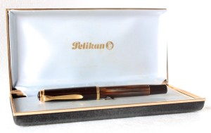 Pelikan-M400-Boxed